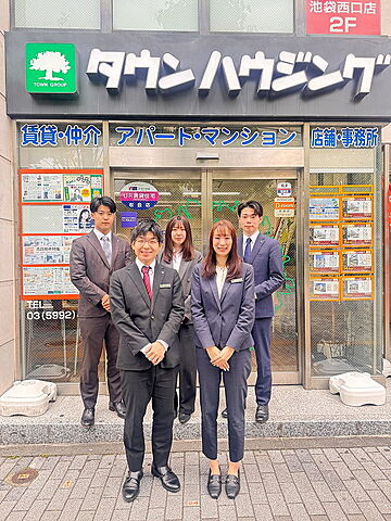 スタッフ