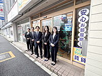 スタッフ