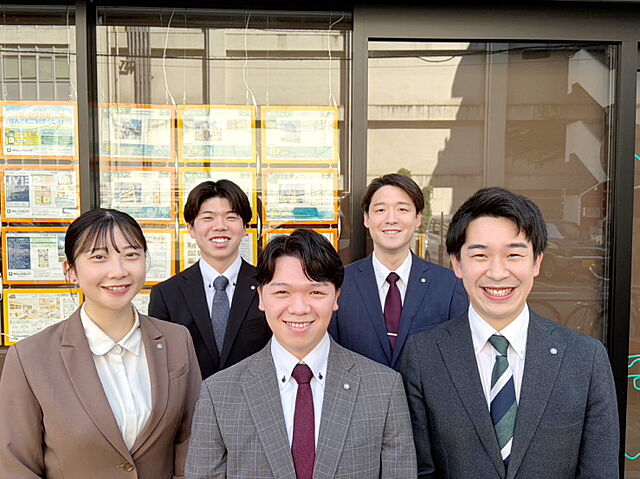 スタッフ