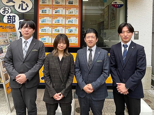 スタッフ