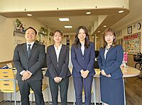 スタッフ