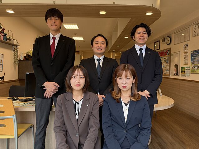 スタッフ