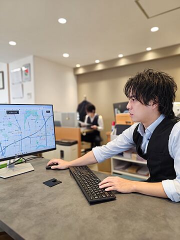 スタッフ