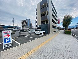 ミニミニＦＣ塩尻駅前店駐車場