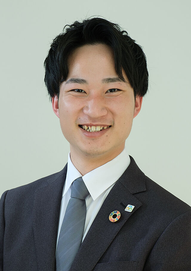 スタッフ