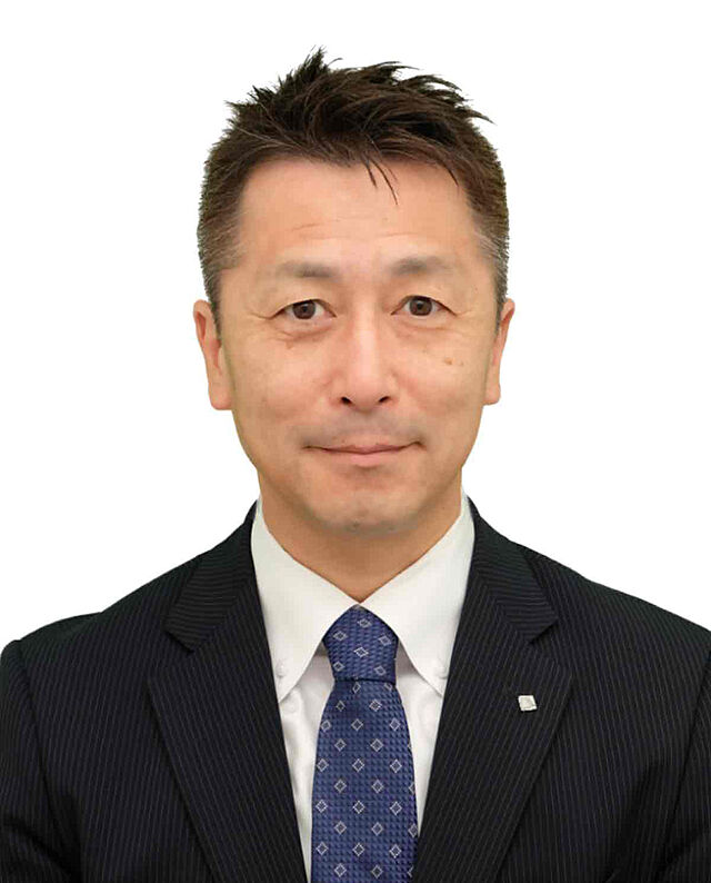 スタッフ