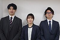 スタッフ