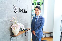 株式会社レンズ