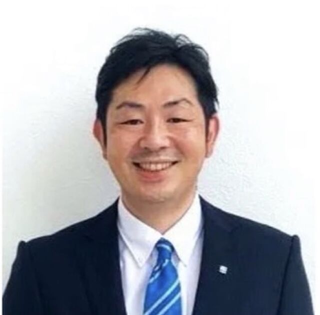 スタッフ
