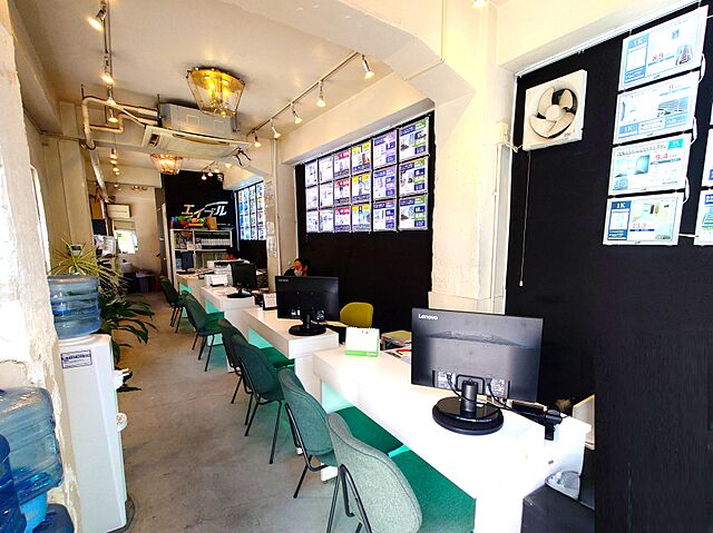 店内の様子