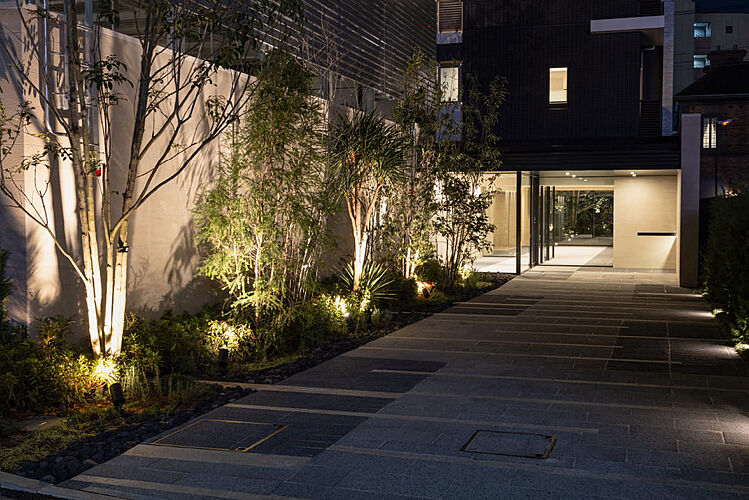ブランシエラ宇都宮 駅東公園前 エントランスアプローチ