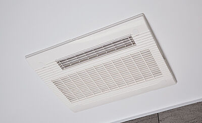 浴室換気暖房乾燥機（電気式）