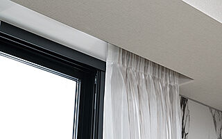 MATSUE THE TOWER カーテンボックス<br />
