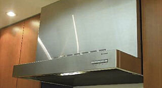 クリオ北浦和ガーデンコート ステンレス製レンジフード［整流板付］