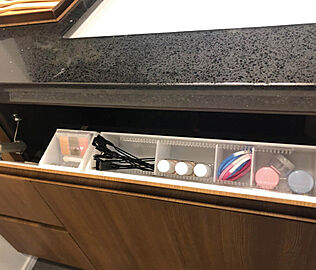 リビオ川崎鹿島田テラス 洗面フロントポケット