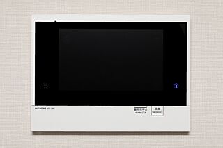 ルジェンテ横濱馬車道 カラーモニター付きインターホン