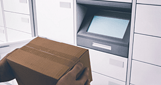 ルネ柏ディアパーク 宅配ボックス