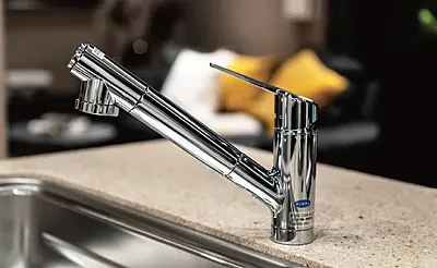 浄水器一体型ハンドシャワー水栓