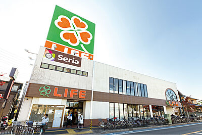 ライフ北越谷店 約420m(徒歩6分)