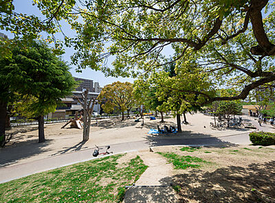 上ケ池公園 約160m(徒歩2分)