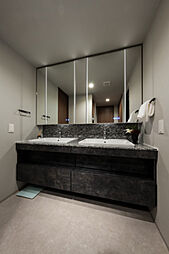 レ・ジェイド橦木町 専有部