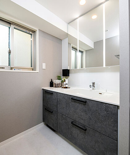 アルファステイツ四日市芝田 専有部