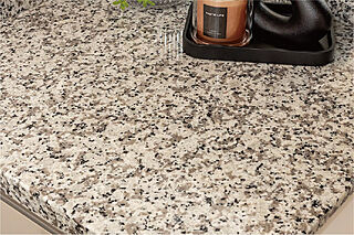 ジオ桜山グラン 天然御影石カウンター