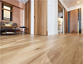 ルピアコート大宮日進 フラットフローリング