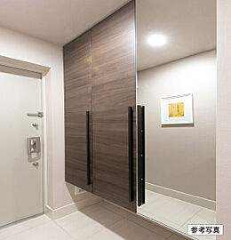 グラディス鷹匠タワー トールタイプの玄関下足入