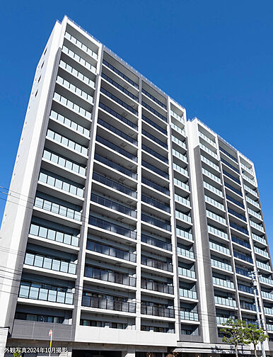 クリーンリバーフィネス学園前ミッドステージ 外観