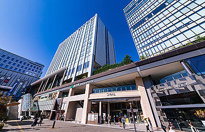エスパル仙台 東館 （徒歩9分）