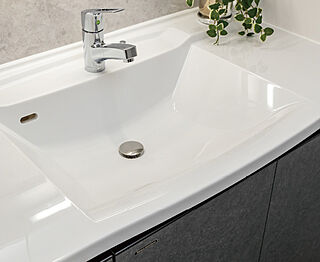 カサーレ上新庄ブライトマークス 人造大理石一体型カウンター