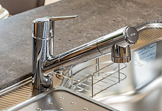 サンメゾン新田辺駅前 浄水機能付シャワー水栓