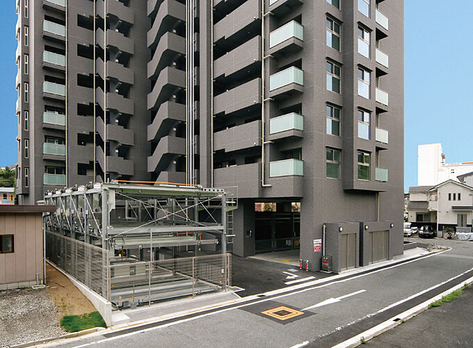 ピアッツァコート平城山 駐車場スペース