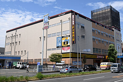 MEGA ドン・キホーテ新横浜店 約610ｍ（徒歩8分）