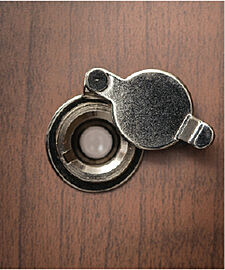 クレヴィア板橋区役所前 防犯ドアスコープ