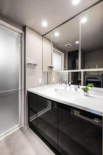 プレサンス ロジェ 上前津駅前 THE RESIDENCE パウダールーム※1