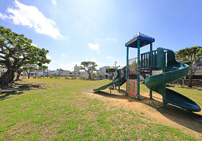 水釜公園 約290m(徒歩4分)