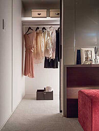 イノバス名古屋フロント ウォークインクローゼット