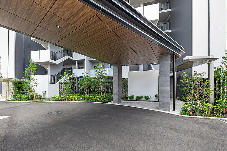 ライオンズ一宮グランフォート 車寄せ