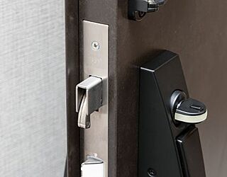 ザ・札幌タワーズ　ウエストタワー 鎌式デットボルト・防犯サムターン