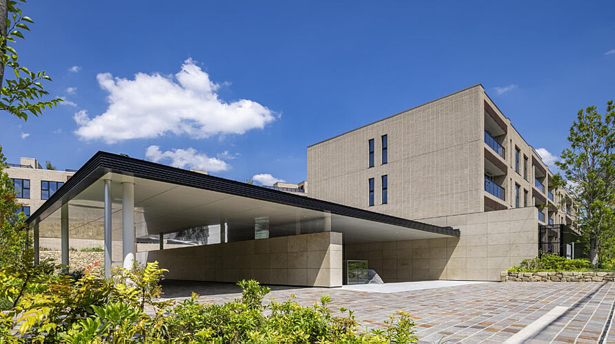 リジェ南山 エントランス・外観