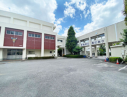 刈谷南中学校 約1100m