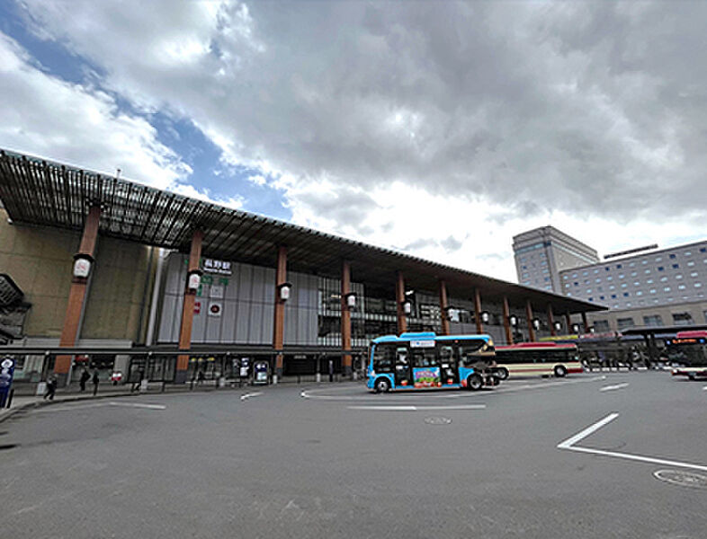 【車・交通】JR北陸新幹線「長野」駅