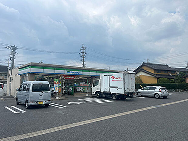 ファミリーマート尾張旭井田町店