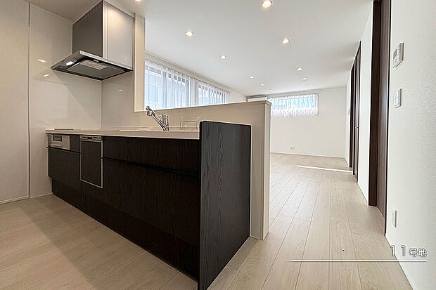 【11号地 キッチン】11号地