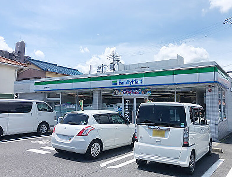 【買い物】ファミリーマート四日市滝川町店