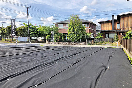 2号地 前面道路含む現地写真