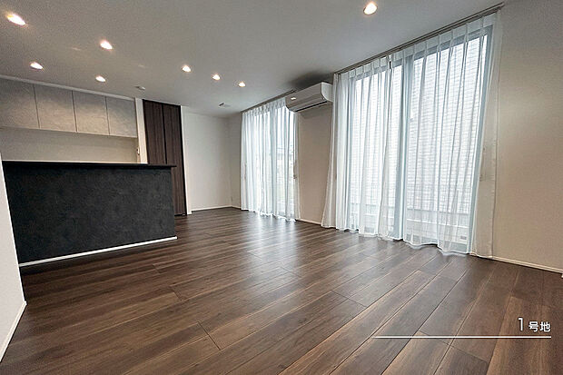 【1号地 リビング】1号地