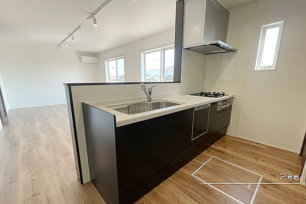 【2号地 キッチン】2号地